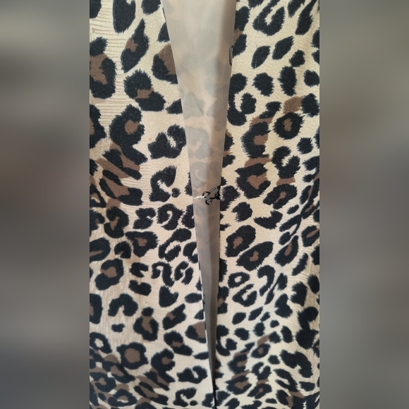 Jacket - Picture 4 of 4